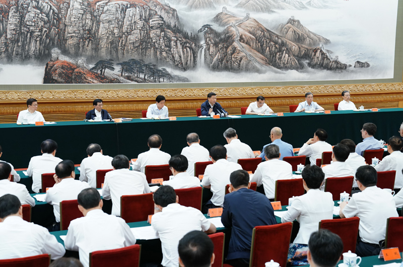 　　7月5日，中共中央總書記、國(guó)家主席、中央軍委主席習(xí)近平在北京出席深化黨和國(guó)家機(jī)構(gòu)改革總結(jié)會(huì)議并發(fā)表重要講話。新華社記者 王曄 攝