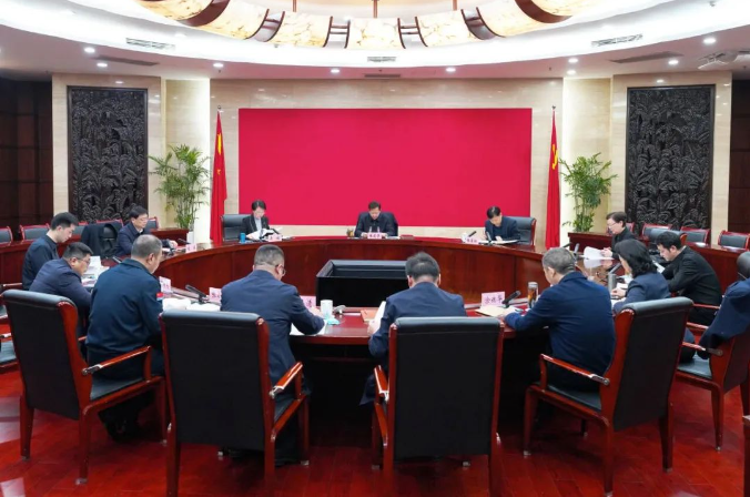 區(qū)委常委會召開2024年度民主生活會